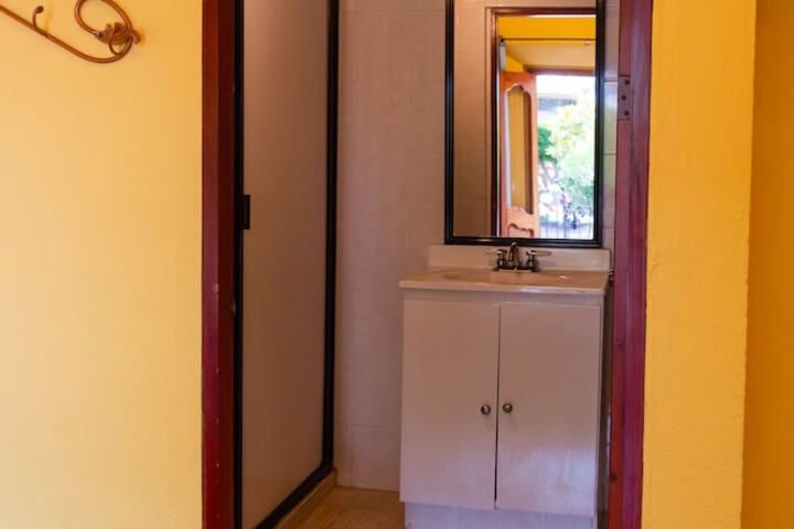 Room 40 of 50
