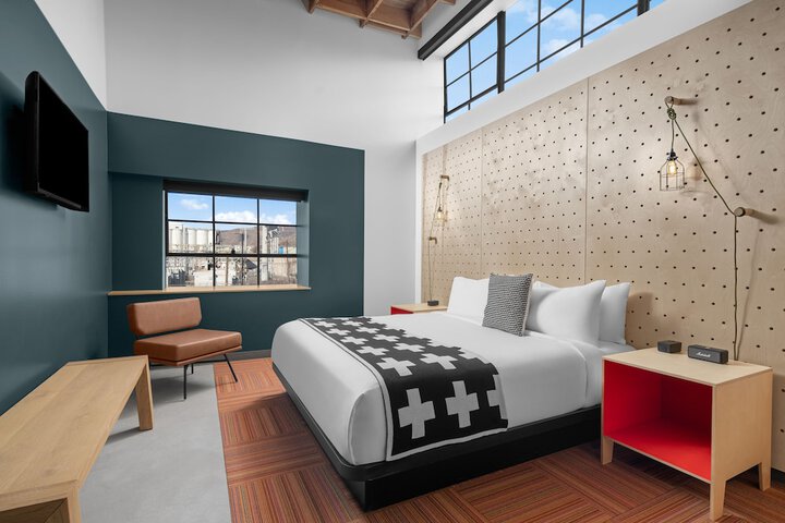 Room 21 of 58