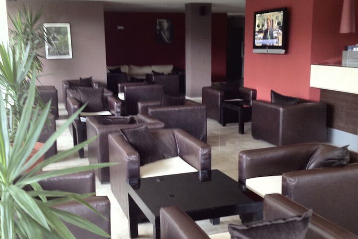 Lobby Entry