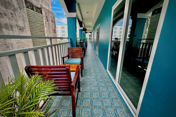 Hotel 103 of 103