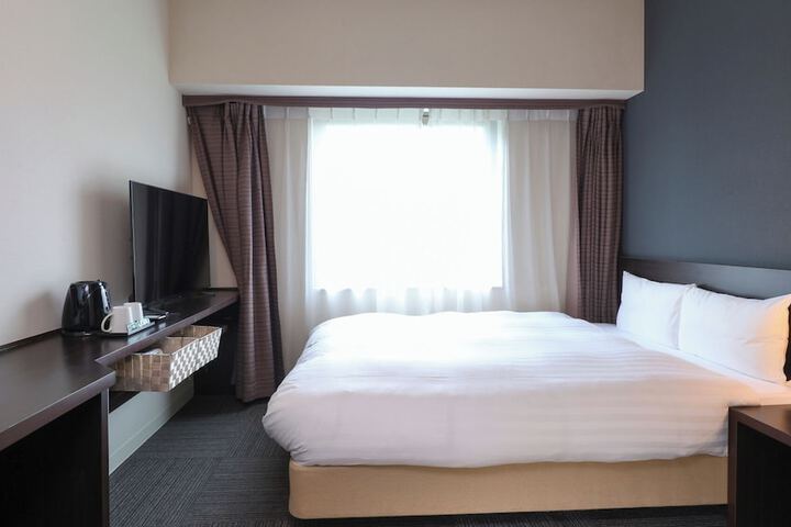 Room 5 of 71