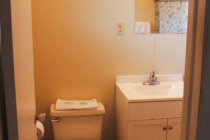 Room 7 of 13