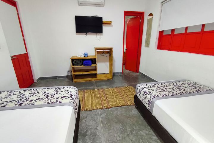 Room 14 of 70