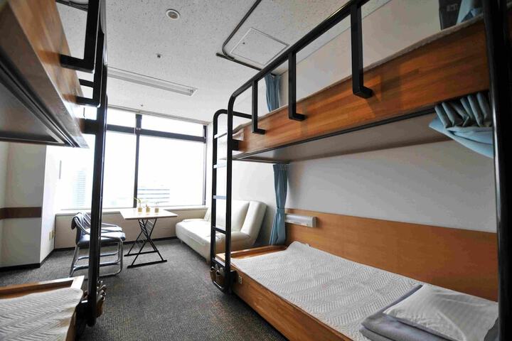 Room 13 of 62