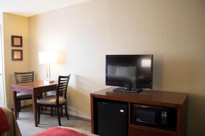 2 Double Beds (4 of 4)
