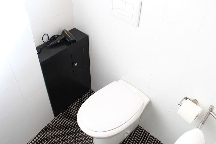 Room 61 of 68