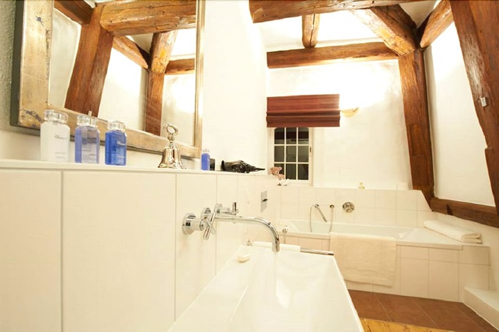 Clean Restrooms