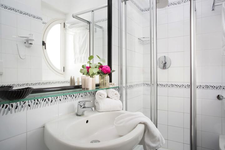 Bath Interior