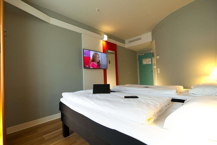 Hotel 78 of 84