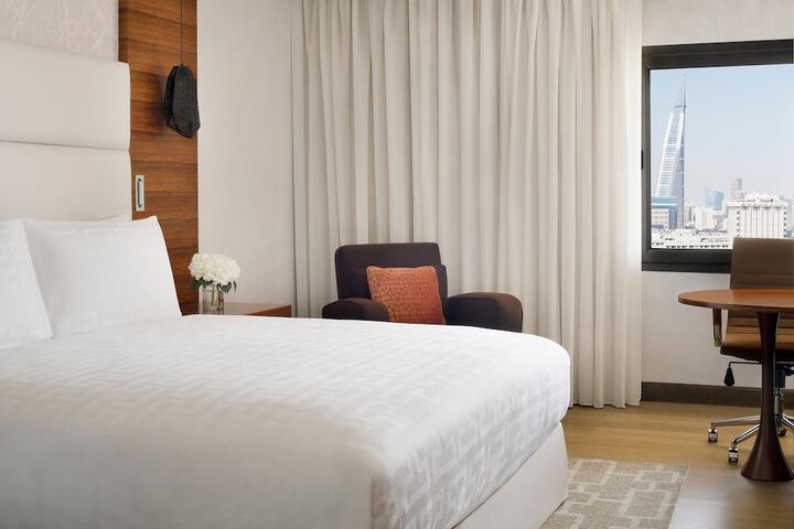 Room 22 of 180
