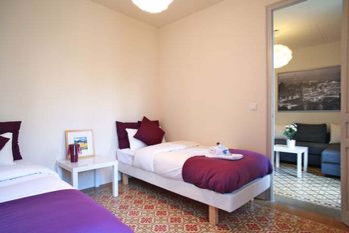 Room 5 of 14
