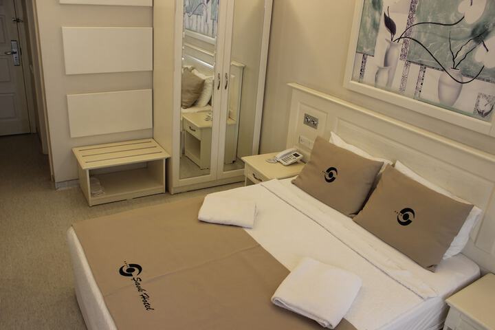 Room 29 of 89