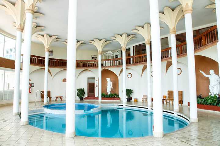 Pool 85 of 182