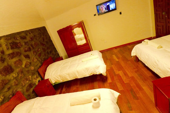 Room 3 of 56