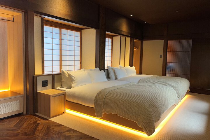Room 13 of 54