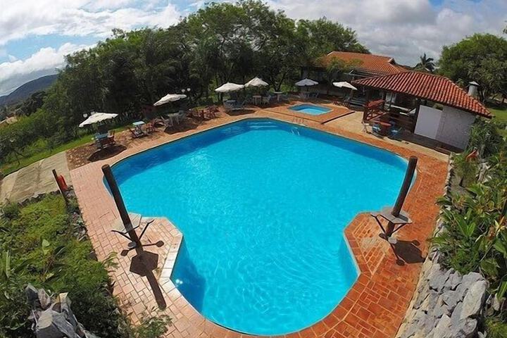 Pool Hotel