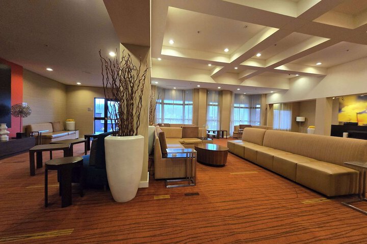 Hotel Interior 10 of 135