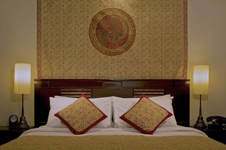 Room 17 of 92