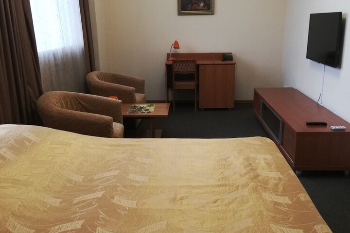 Room 33 of 78