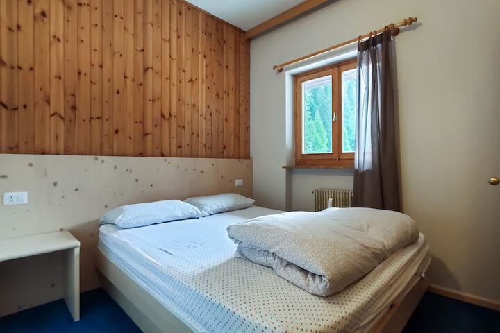 Room 18 of 41