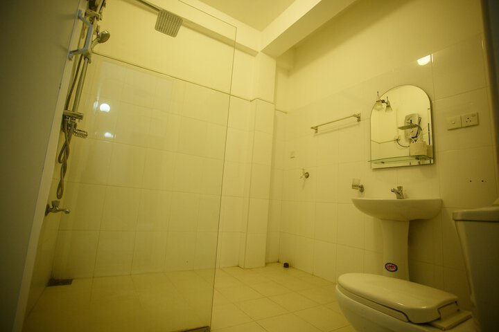 Room 35 of 70