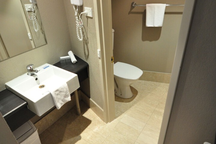 Room 31 of 50