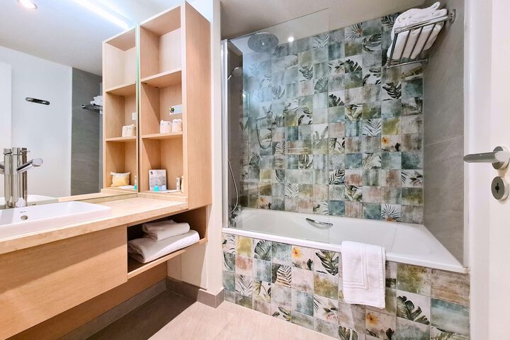 Bathroom Interior Photo
