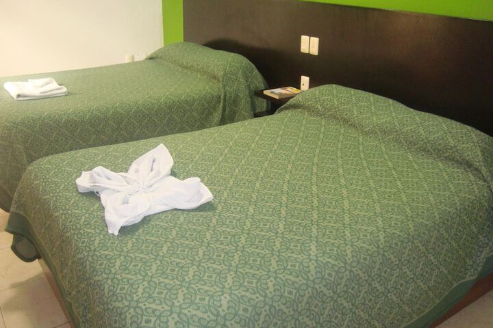 Room 21 of 66