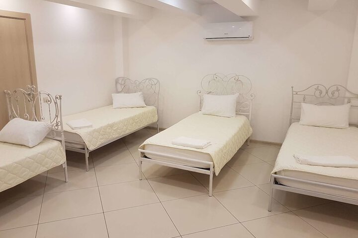 Room 4 of 57