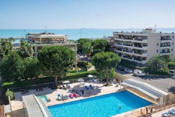 Image of Studio in Saint-laurent-du-var With Shared Pool, Enclosed Garden and Wifi - 800 m From the Beach