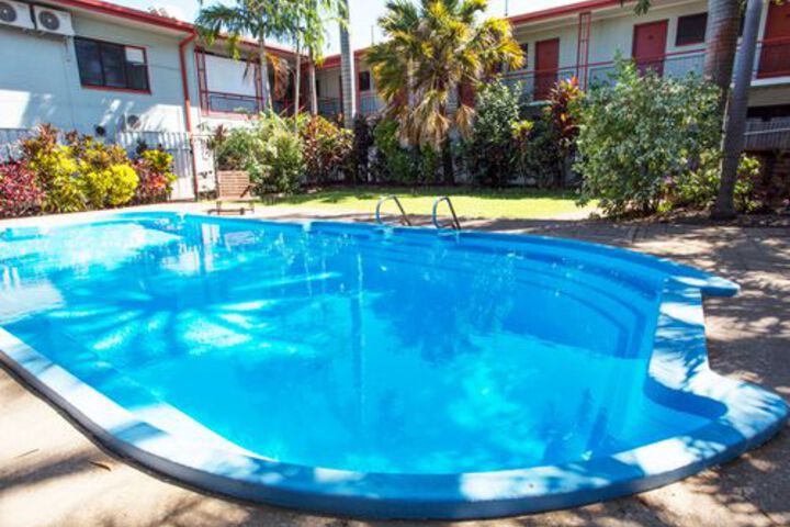 Pool 27 of 33