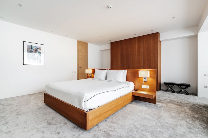 Room 47 of 150
