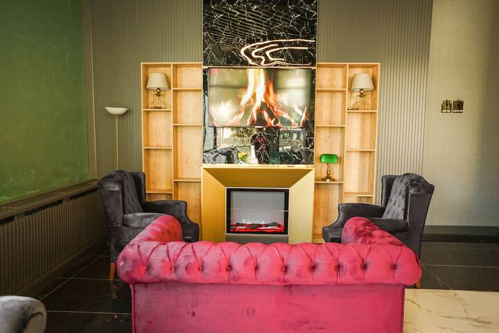 Hotel Interior 4 of 27