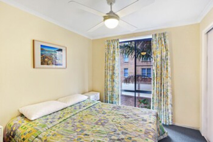 Room 15 of 18