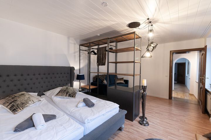 Room 25 of 55