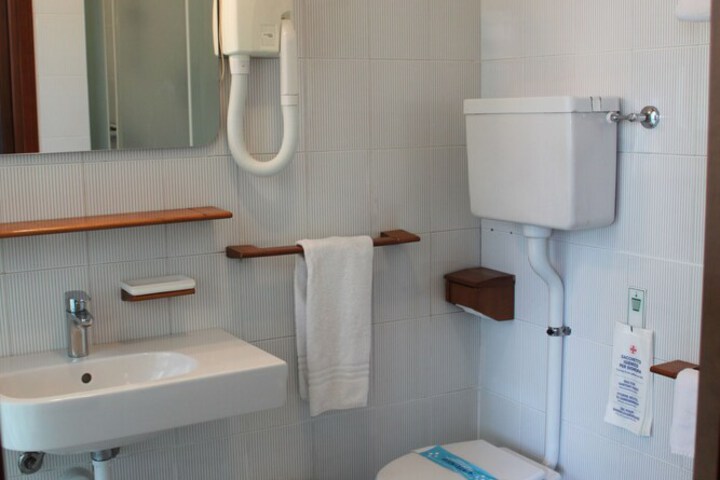 Room 18 of 20