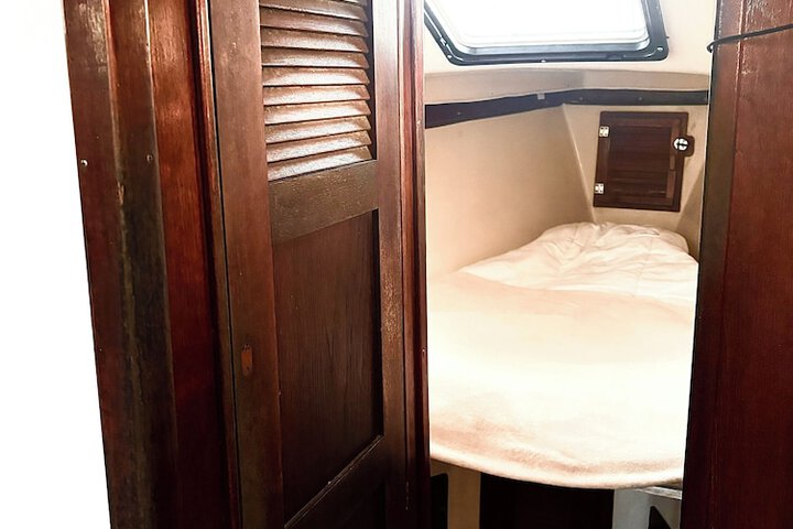 Room 2 of 22