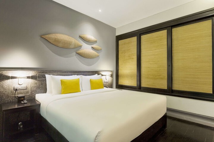 Room 15 of 219