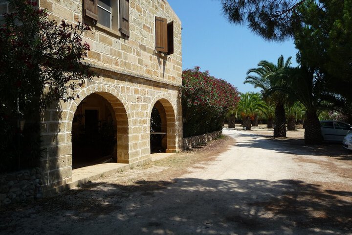 Hotel 64 of 74