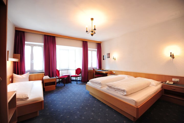 Room 16 of 88