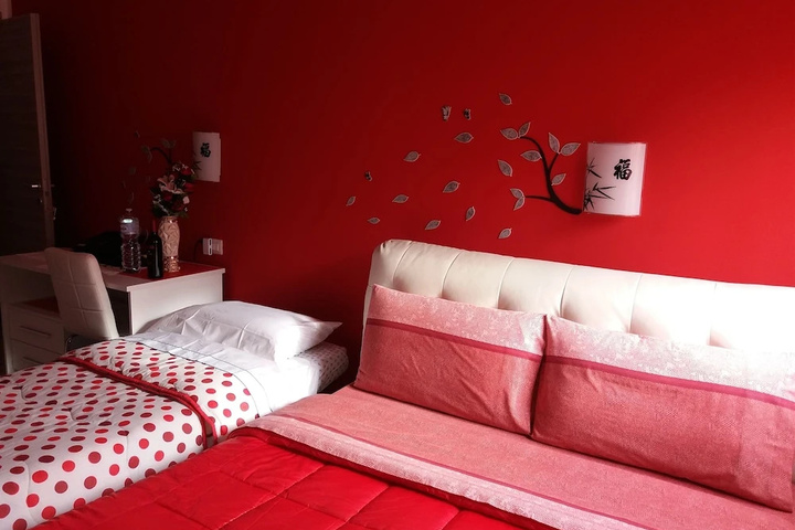 Room 3 of 15