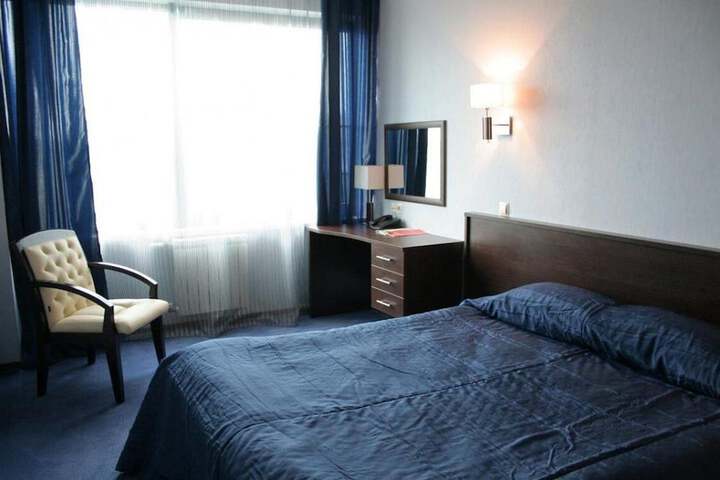 Room 17 of 54
