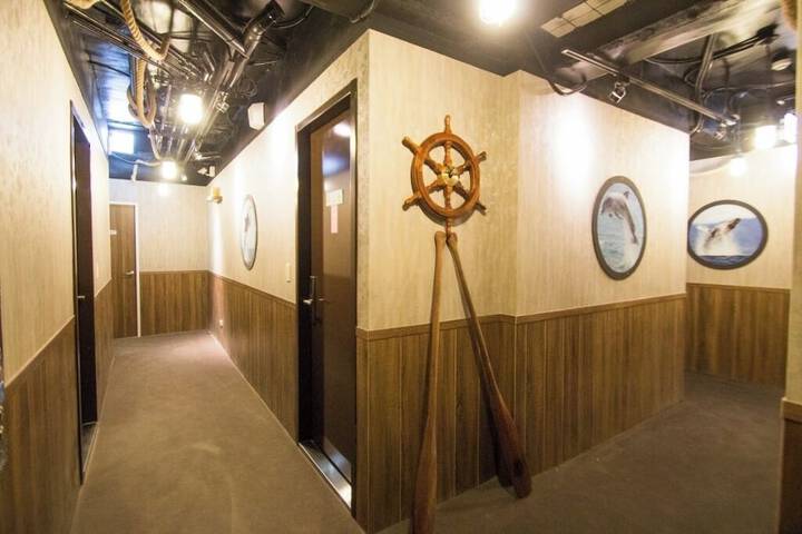 Ballroom/Hall 47 of 51