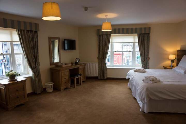 Room 22 of 45