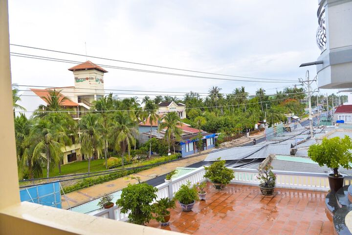 Hotel 79 of 84