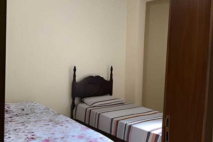 Room 12 of 50