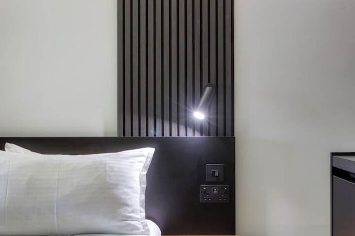 Room 87 of 150