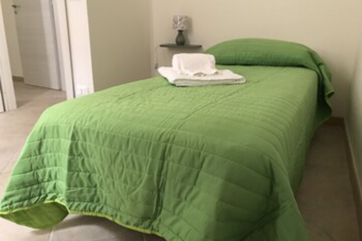 Room 21 of 30