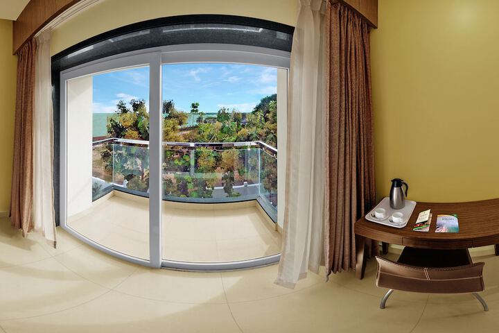 Room 29 of 32