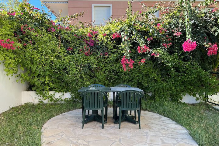 Terrace/Patio 52 of 81